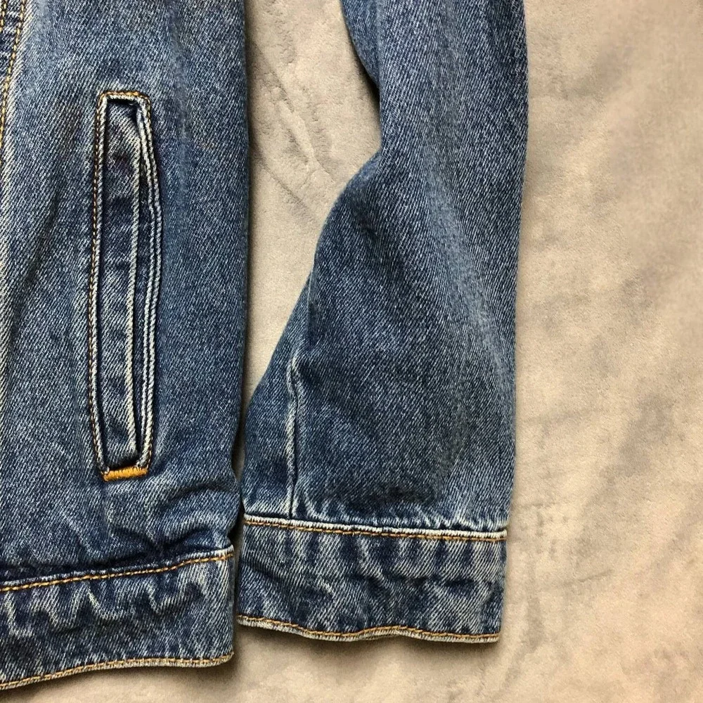 Levi's Type 3 Trucker Denim Jacket Boys Large‎ Blue Medium Wash